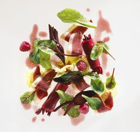 Salade gerookte eendenborst met frambozendressing